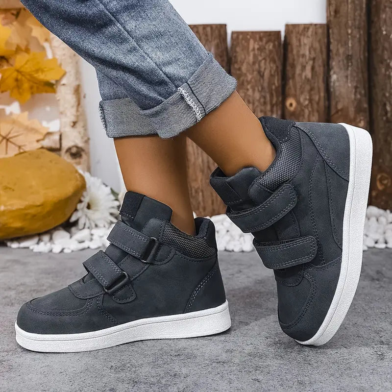 Bottes garçon montantes en suède avec scratch – Chaussures confortables et résistantes pour l’automne/hiver