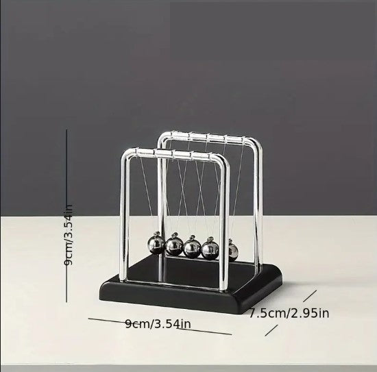 Pendule de Newton en Métal – Accessoire de Bureau Élégant pour Décoration et Expériences Physiques