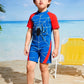 Maillot de bain garçon une pièce rouge motif toile d’araignée, coloris Bleu vif