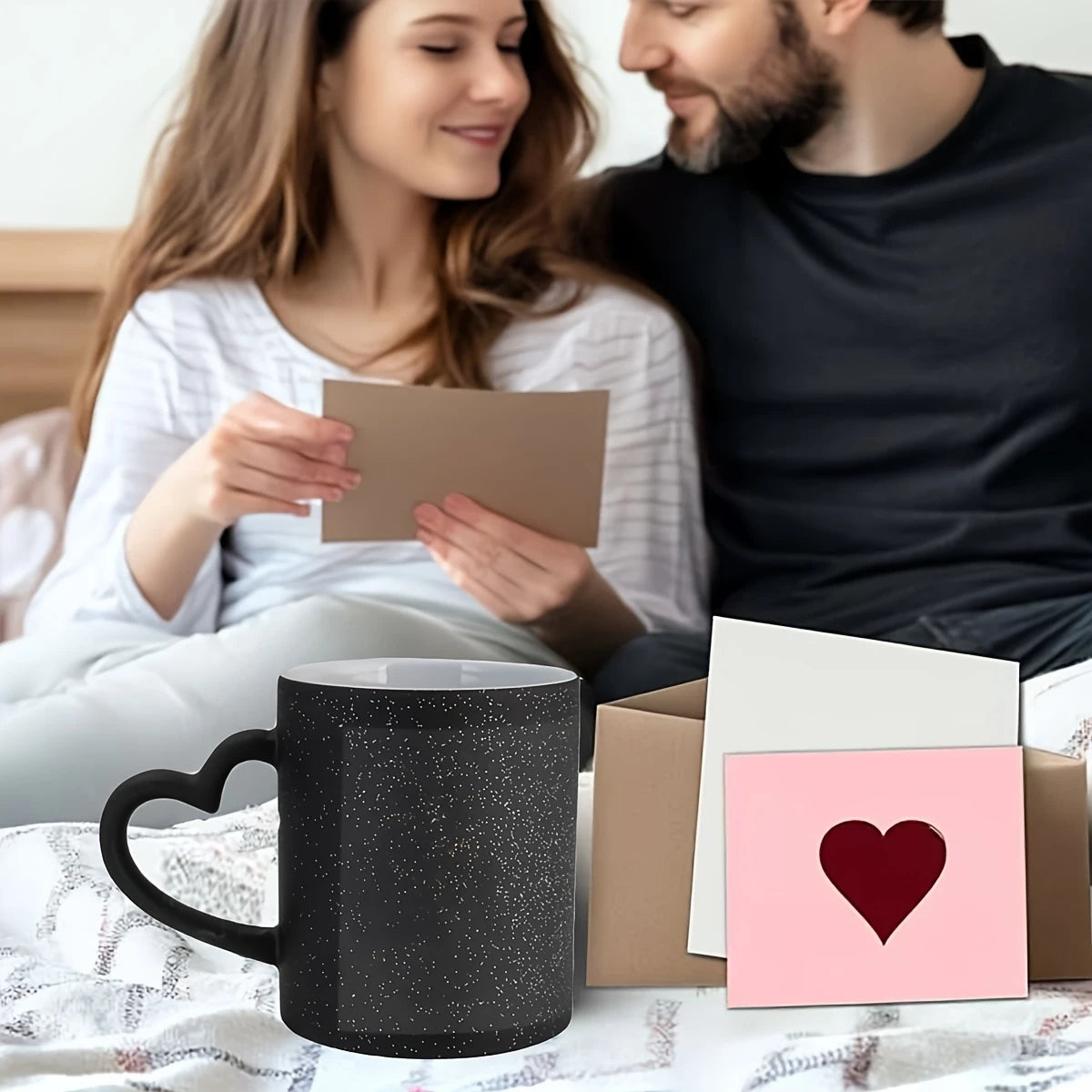 Mug magique noir personnalisable – Révèle votre photo ou message avec la chaleur