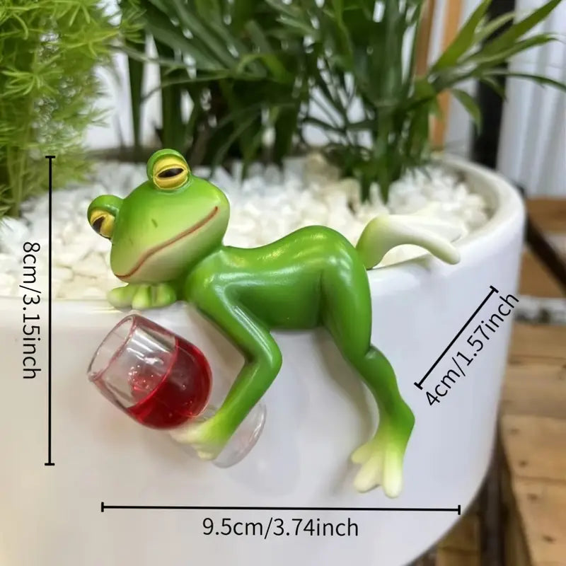 Statuette grenouille décorative avec verre de vin – Sculpture de jardin humoristique et originale