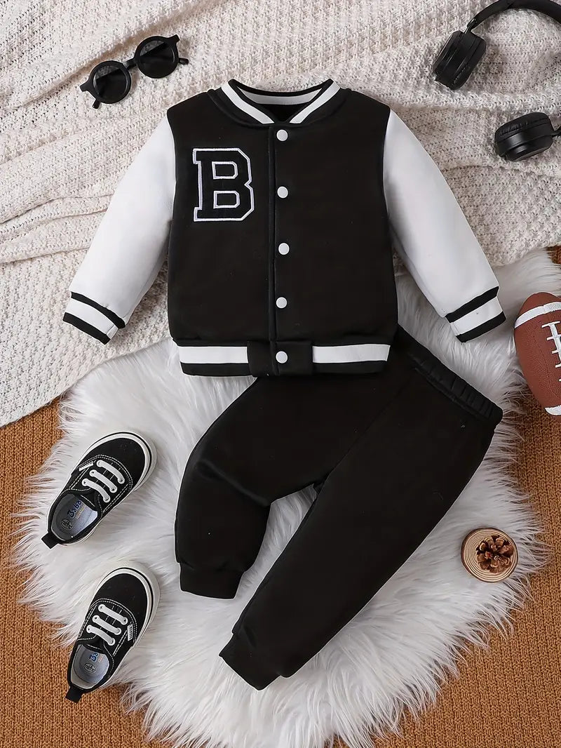 Le style varsity, en version bébé