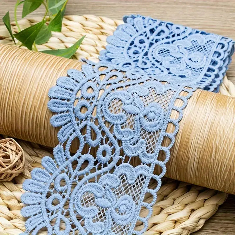 Tissu Dentelle Brodée au Mètre – Élegant et Raffiné pour Robes, Couture, Décoration et DIY