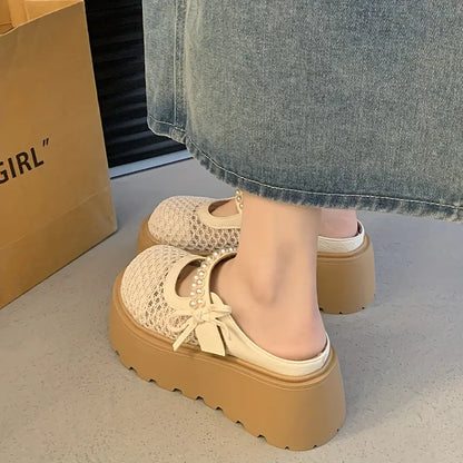 Mules fille plateforme tendance – Sabots ajourés avec perles décoratives et semelle épaisse