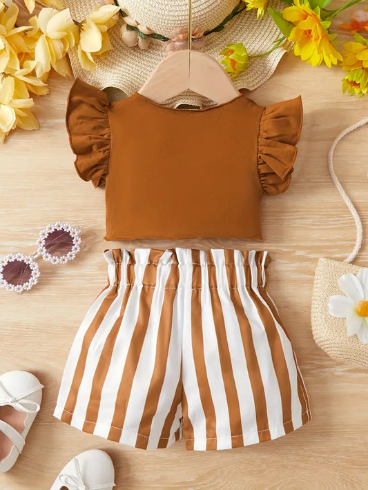 Haut bébé fille à volants avec short rayé – Ensemble estival confortable et tendance