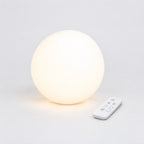 Boule Lumineuse LED de Jardin 16 Couleurs avec Télécommande – USB ou Solaire