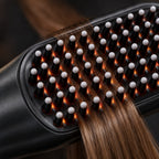 Brosse Chauffante Sans Fil pour Cheveux Courts – Picots Céramique, USB-C