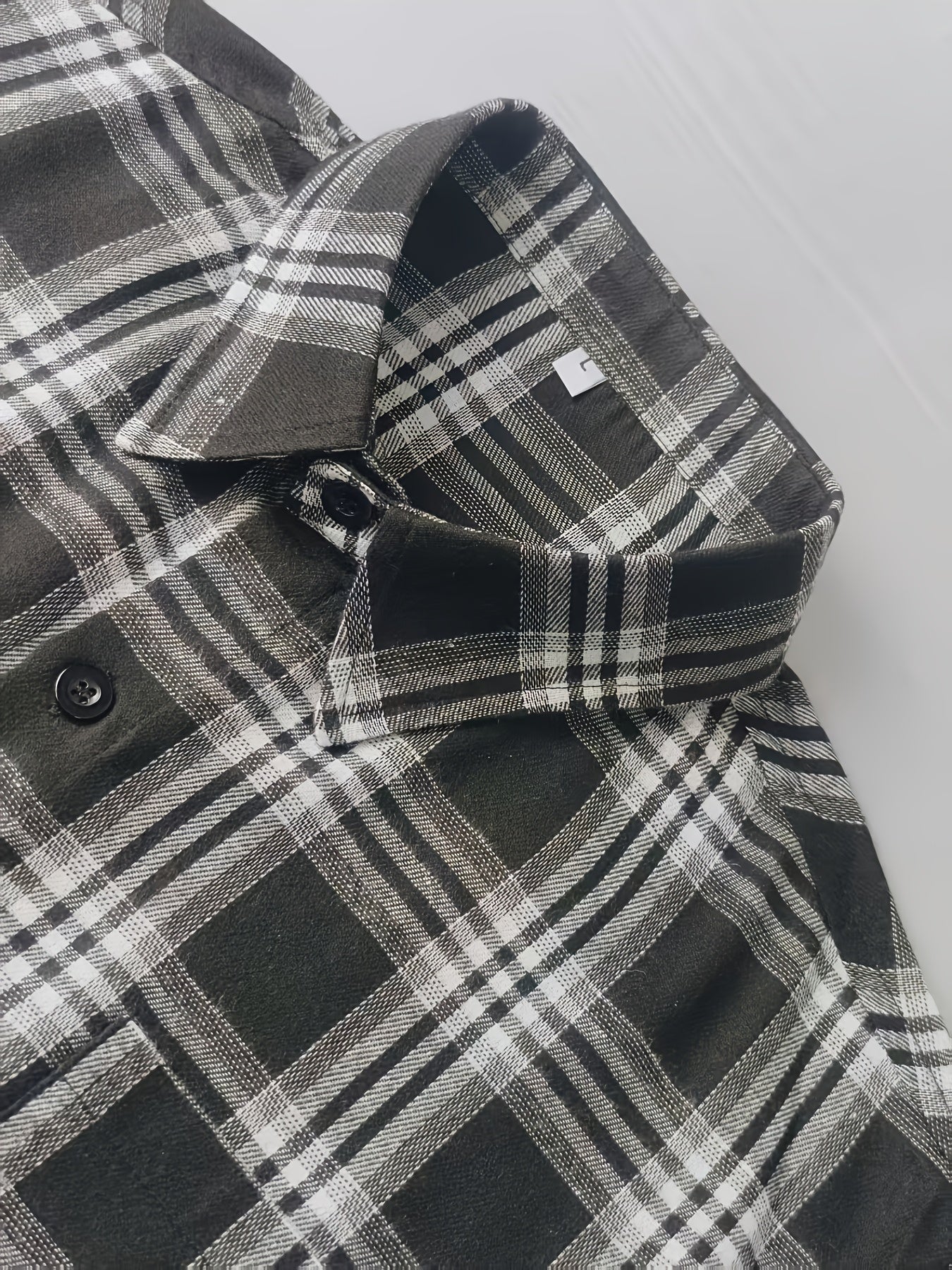 Chemise décontractée classique à carreaux pour homme