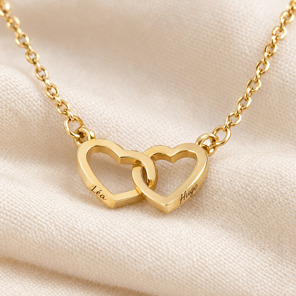 Coffret rose éternelle et collier double cœur gravé aux prénoms