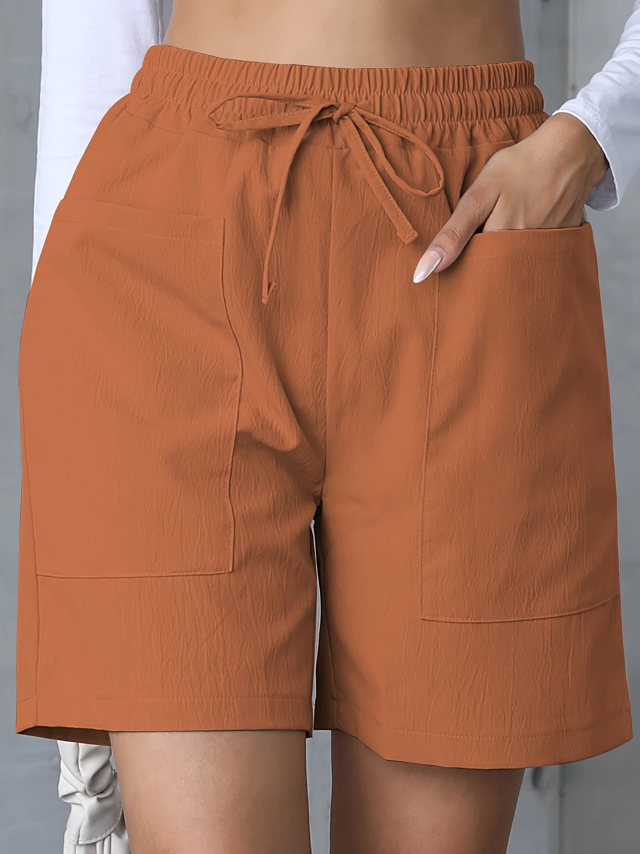 Short de Plage Femme à Taille Élastique – Coupe Décontractée avec Grandes Poches