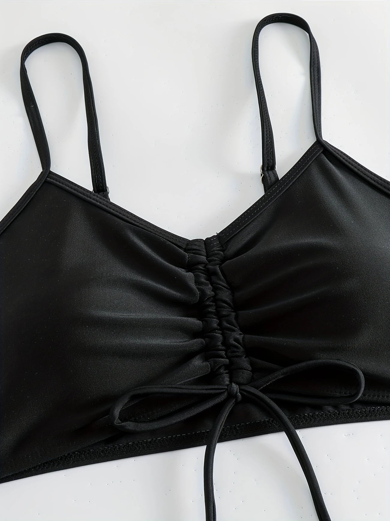 Ensemble de Plage Femme 2 Pièces – Haut Froncé et Short Imprimé Tropical