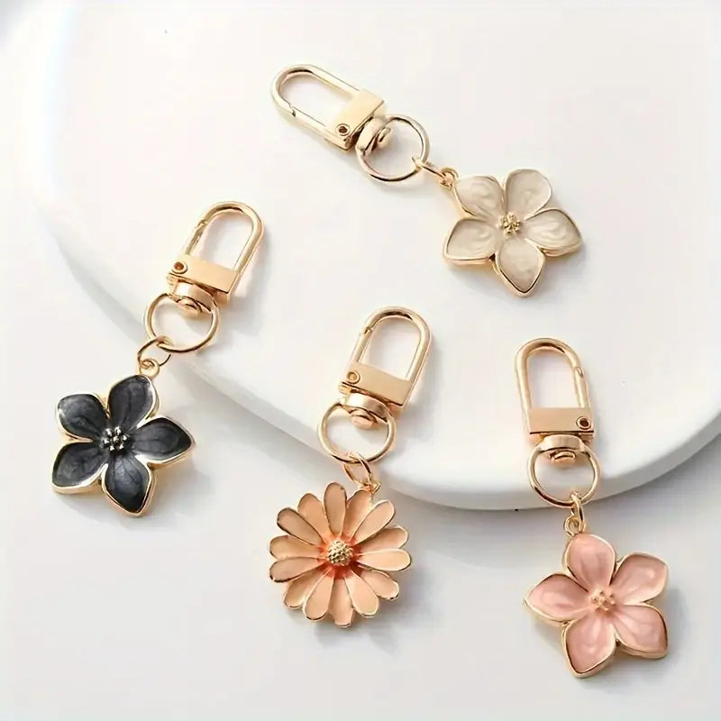 Porte-clés fleur en métal doré – Breloque élégante et féminine pour femme