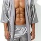 Peignoir sexy homme en satin – Kimono court brillant avec ceinture, Élégance & séduction