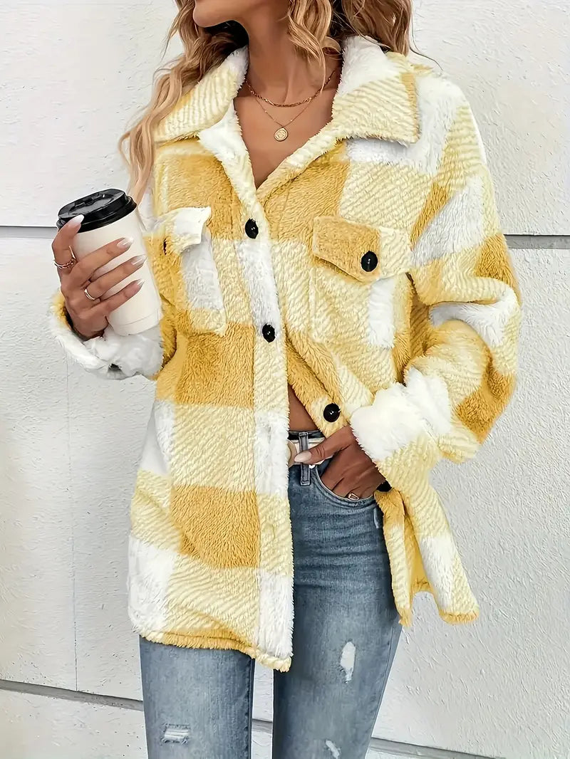 Surchemise Femme à Carreaux Effet Mouton – Veste Douillette et Tendance pour l’Hiver