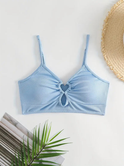 Haut de tankini à découpe cœur – Élégance romantique pour vos journées plage