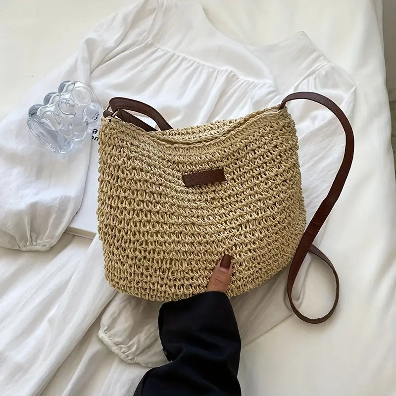 Sac bandoulière femme en paille tressée – Sac d’été bohème chic avec anse en cuir