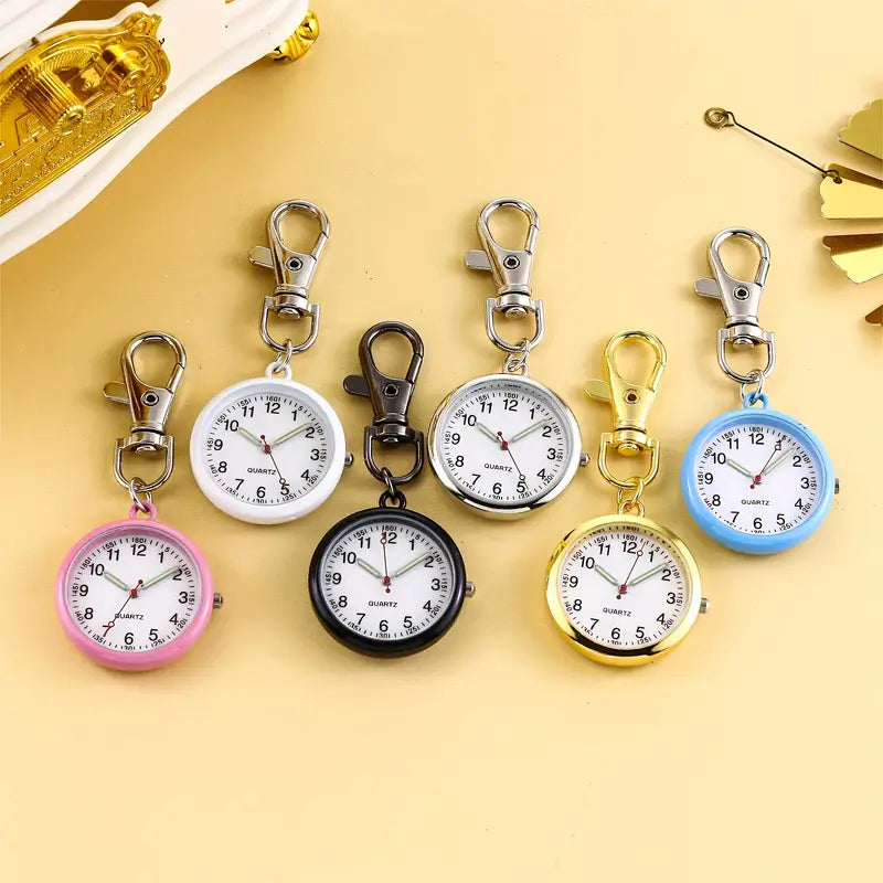 Montre femme quartz avec mousqueton – Montre de poche pratique multicolore